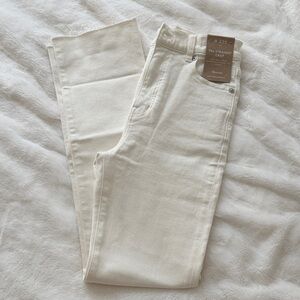 NWT Madewell size 23T White Straight Crop Jeans